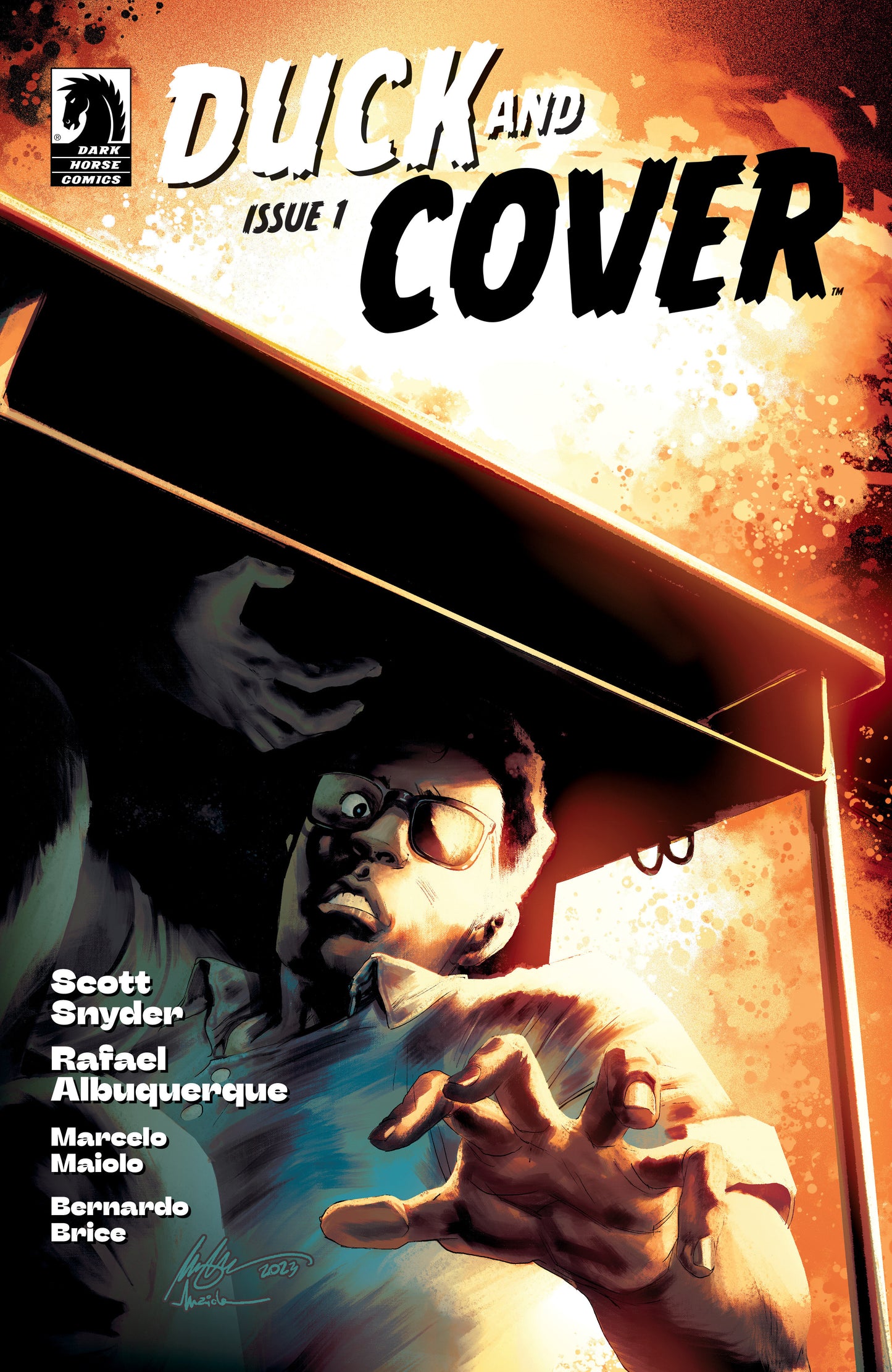 Duck and Cover #1 (CVR A) (Rafael Albuquerque)