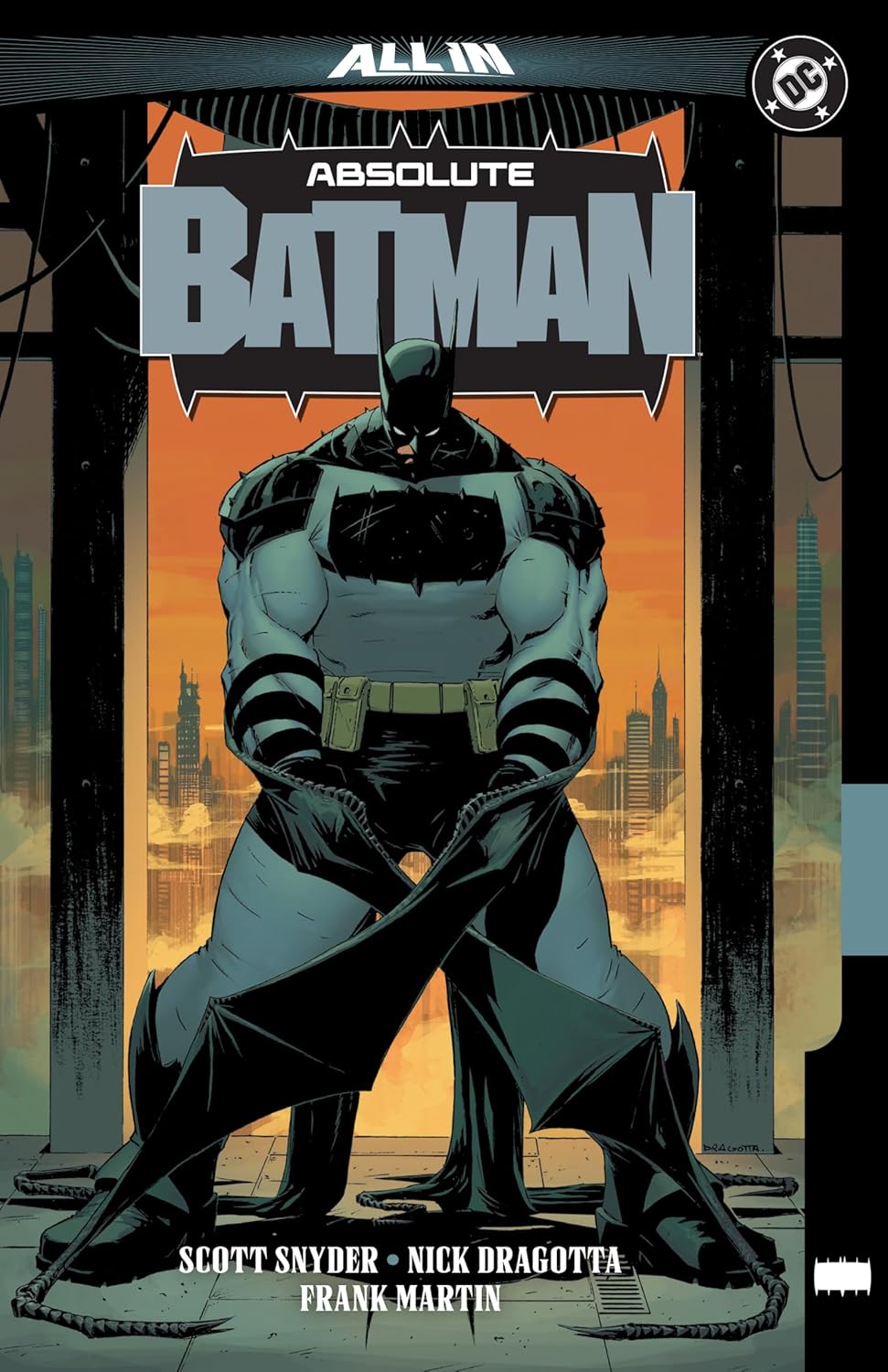 Absolute Batman Vol 1: The Zoo TP